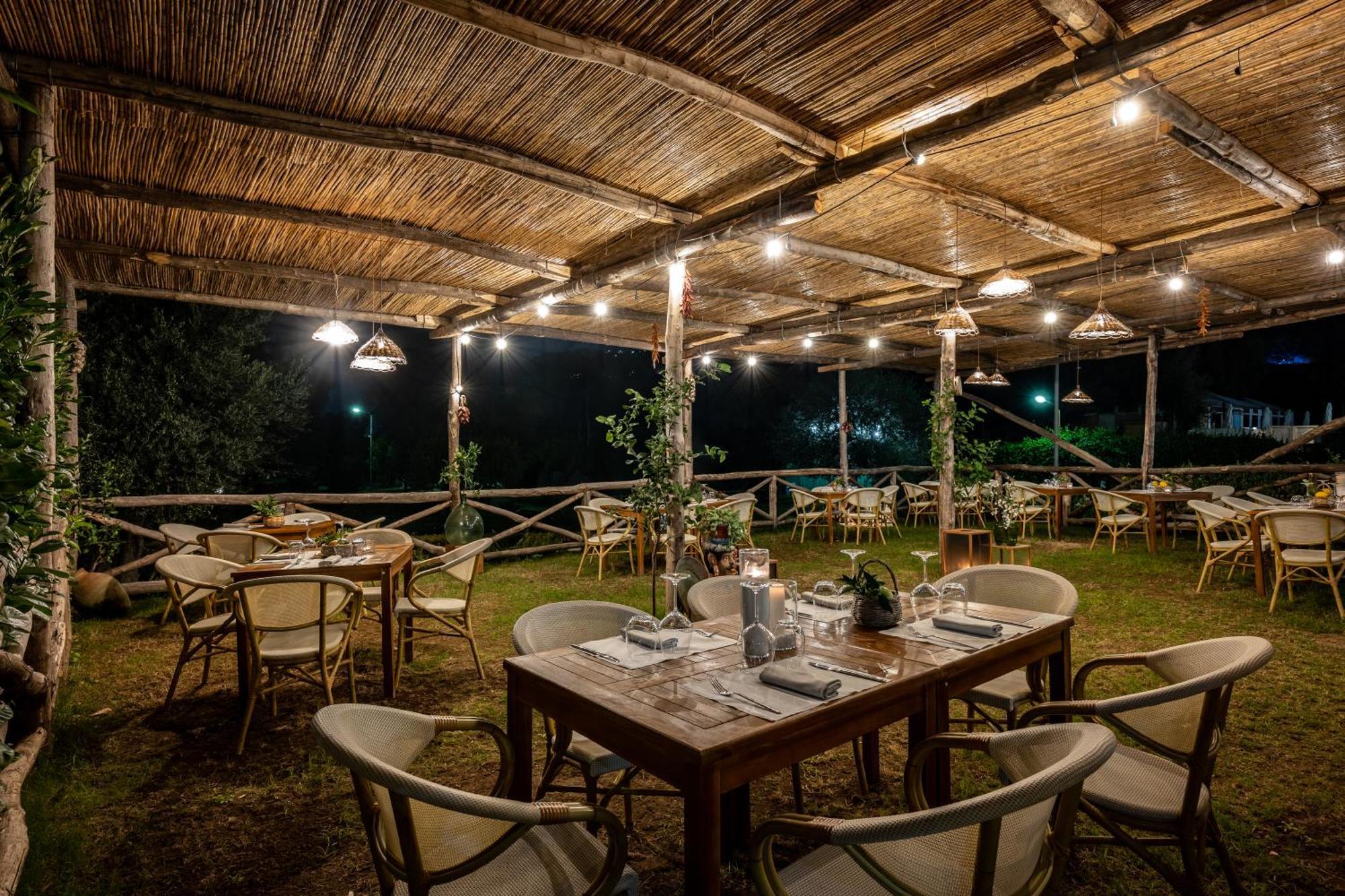 Sopramare Resort ปิอาโนดิซอร์เรนโต ภายนอก รูปภาพ