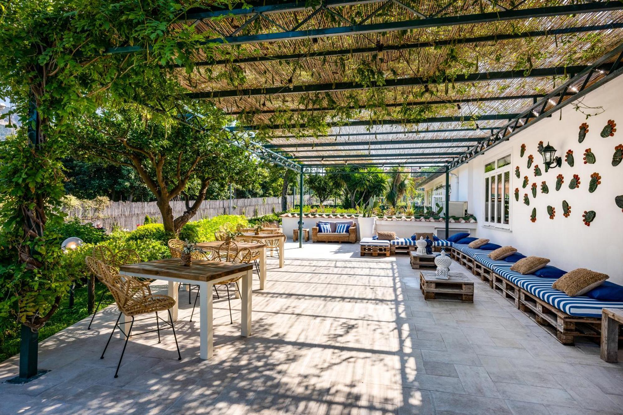Sopramare Resort ปิอาโนดิซอร์เรนโต ภายนอก รูปภาพ