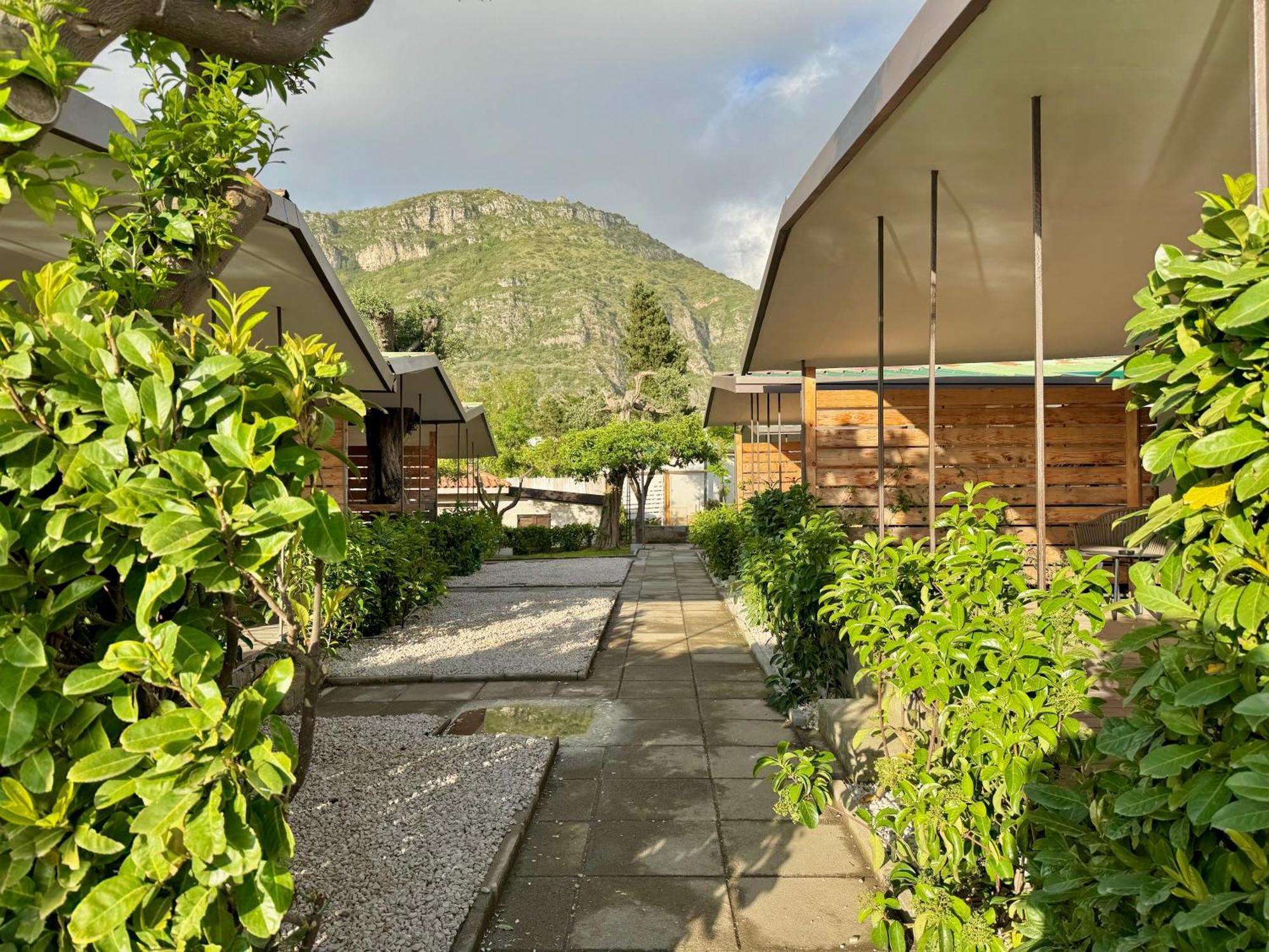 Sopramare Resort ปิอาโนดิซอร์เรนโต ภายนอก รูปภาพ